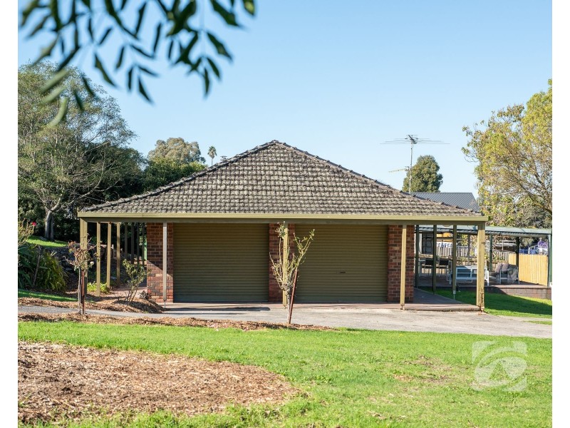15 May Court, Garfield VIC 3814
