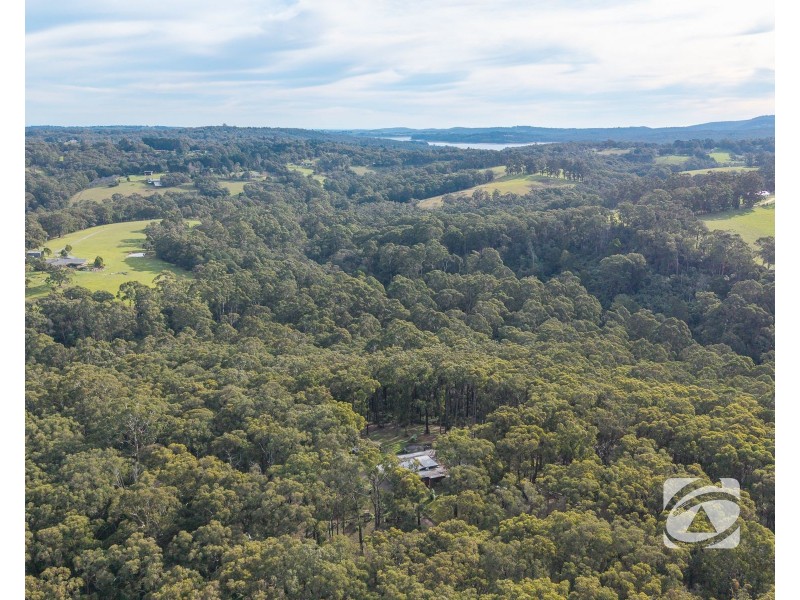 512 Bourkes Creek Road, Pakenham Upper VIC 3810