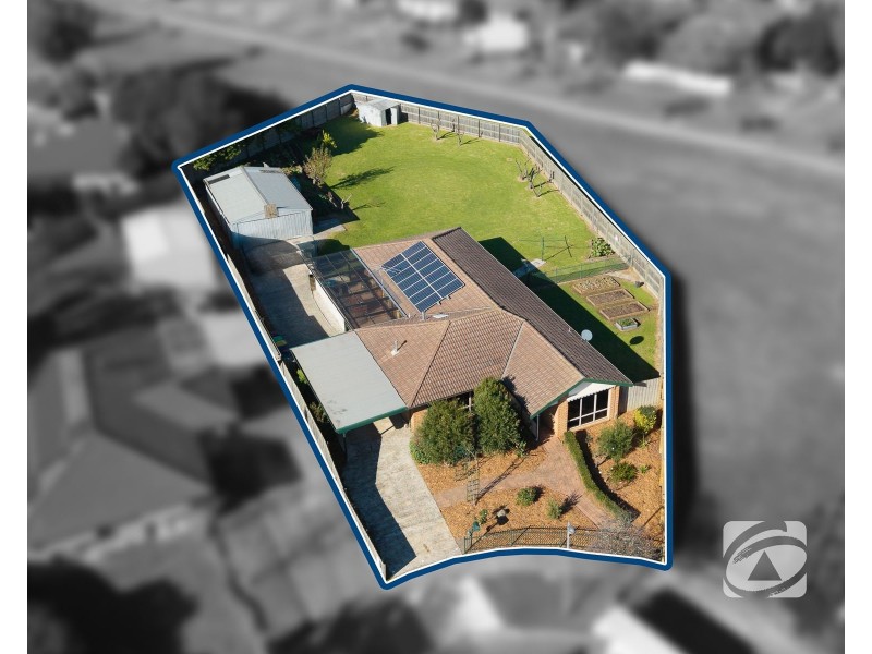 4 Jarrah Court, Narre Warren VIC 3805