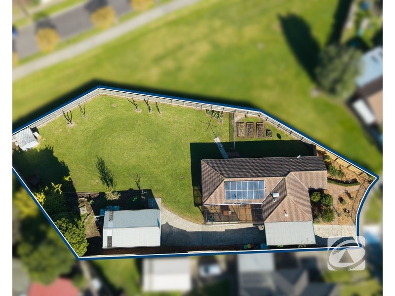 4 Jarrah Court, Narre Warren VIC 3805
