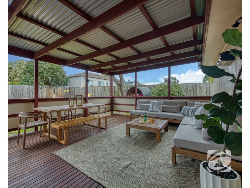 4 Kevin Close, Beaconsfield VIC 3807