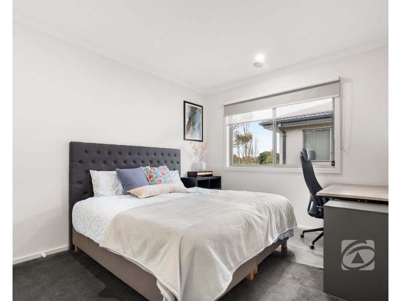 71 Lincoln Avenue, Officer VIC 3809