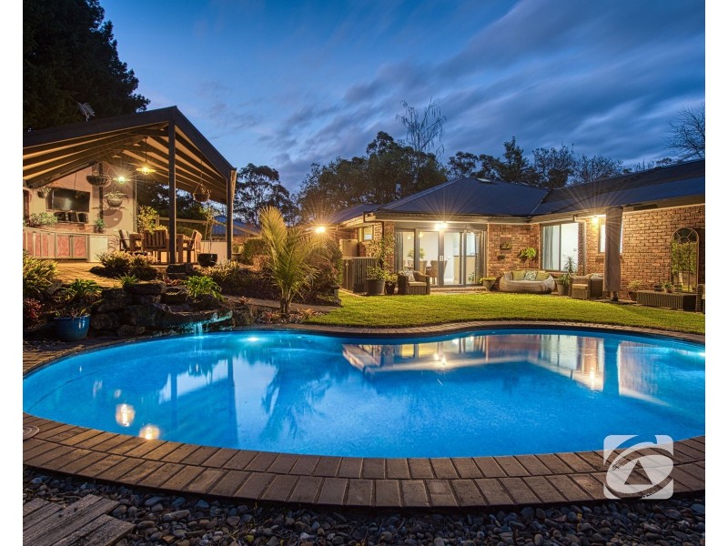 295 Mann Road, Pakenham Upper VIC 3810