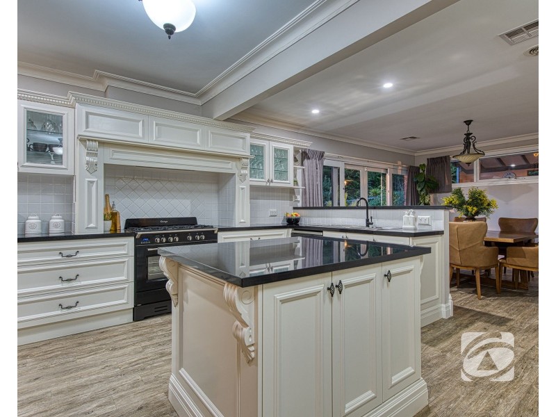295 Mann Road, Pakenham Upper VIC 3810