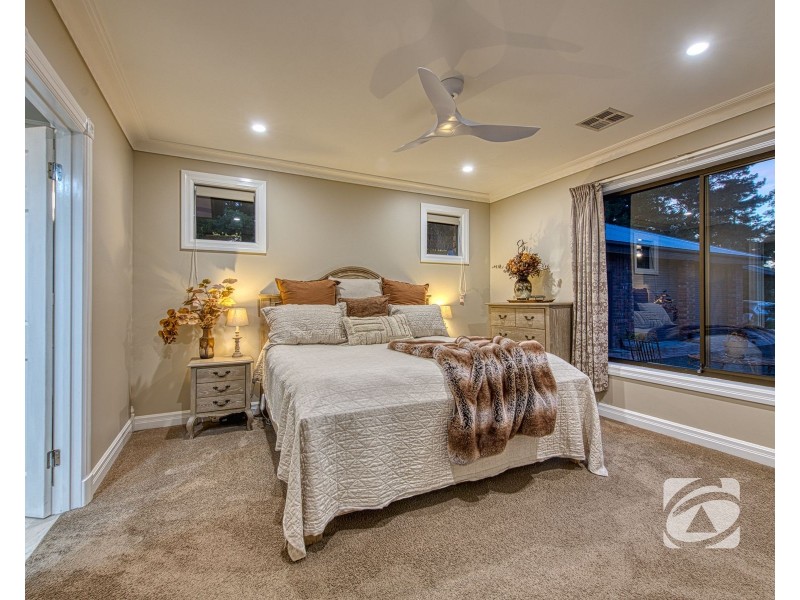 295 Mann Road, Pakenham Upper VIC 3810