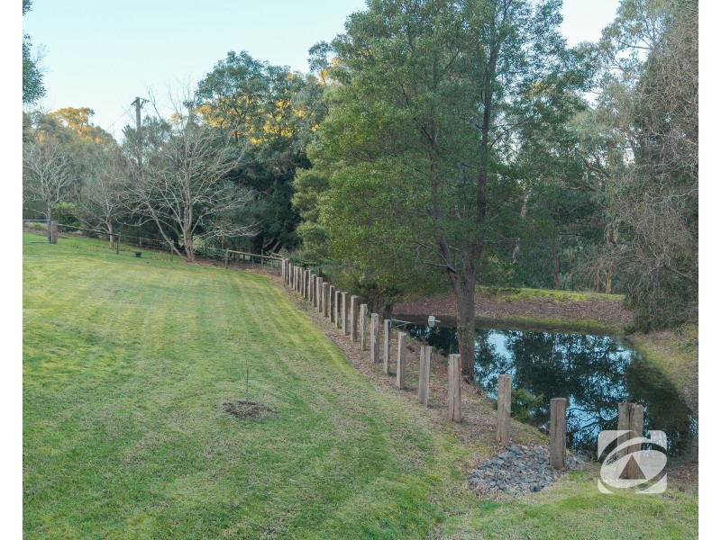 295 Mann Road, Pakenham Upper VIC 3810