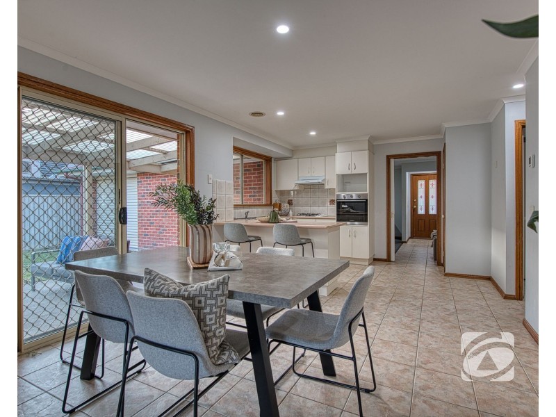 7 Creekbank Views, Pakenham VIC 3810