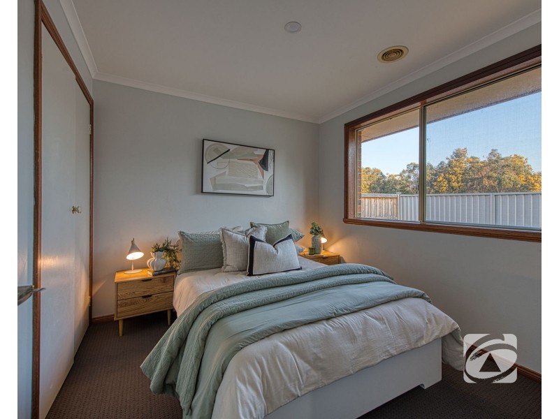 7 Creekbank Views, Pakenham VIC 3810
