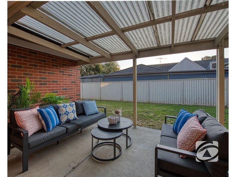 7 Creekbank Views, Pakenham VIC 3810
