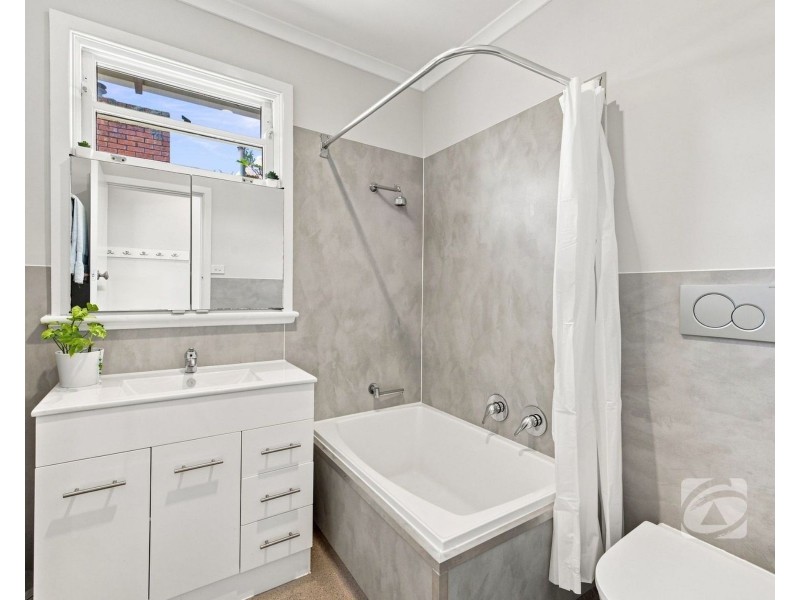 41 Henry Street, Koo Wee Rup VIC 3981