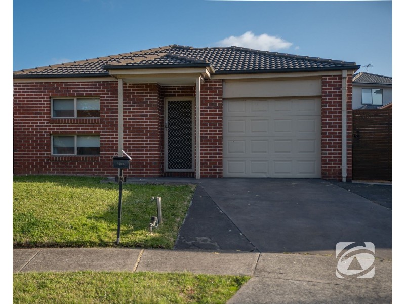 13 Chong Court, Berwick VIC 3806