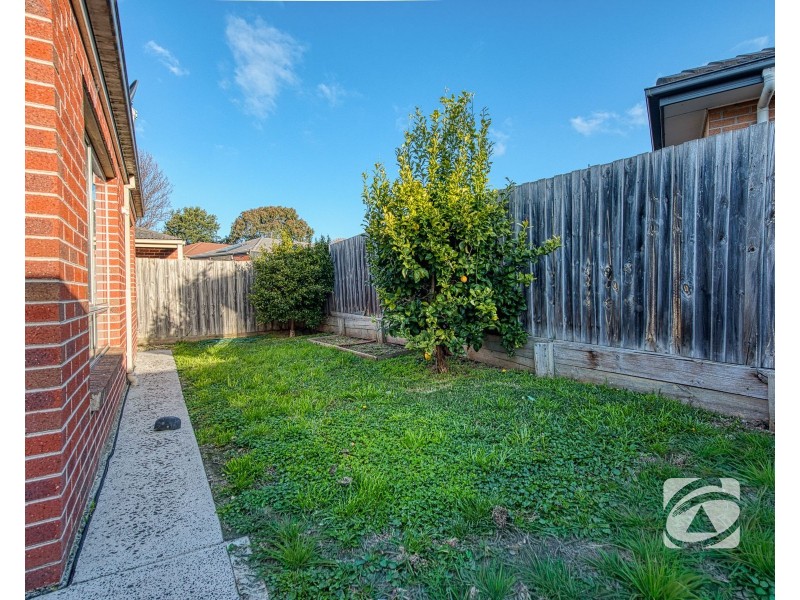 13 Chong Court, Berwick VIC 3806