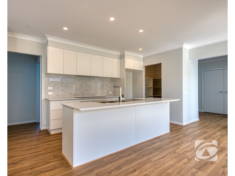 7 Platypus Street, Nar Nar Goon VIC 3812