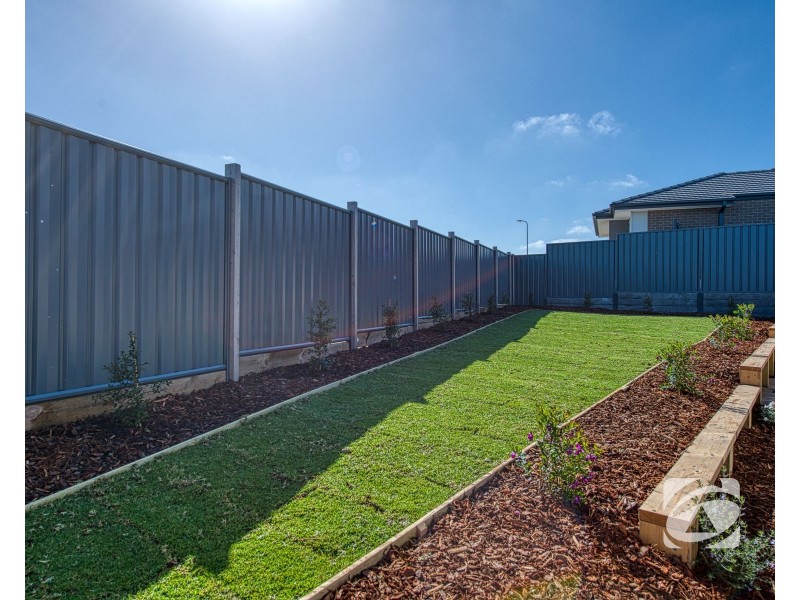 7 Platypus Street, Nar Nar Goon VIC 3812