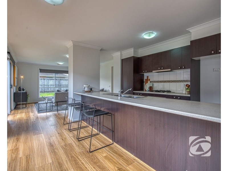 12 Marquis Court, Pakenham VIC 3810