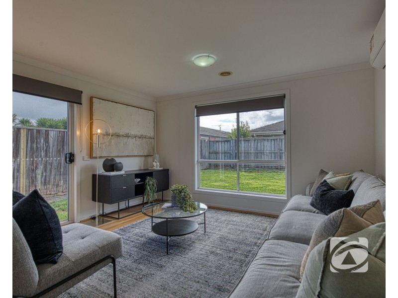 12 Marquis Court, Pakenham VIC 3810