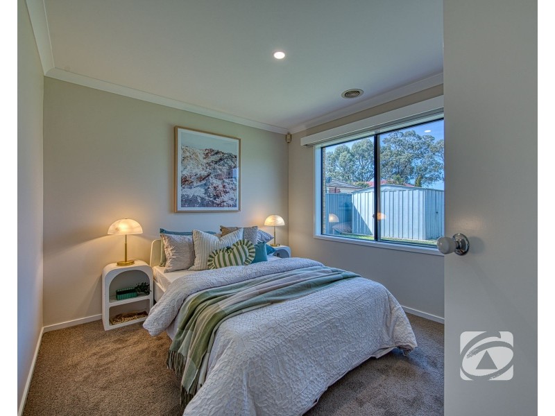36 Mallee Circuit, Pakenham VIC 3810