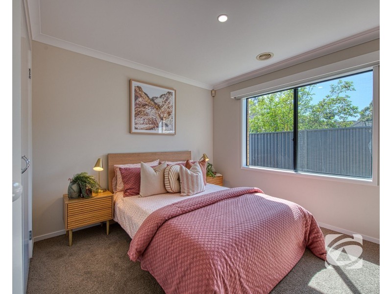 36 Mallee Circuit, Pakenham VIC 3810