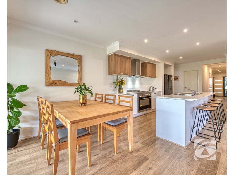 21 Firewheel Road, Officer VIC 3809