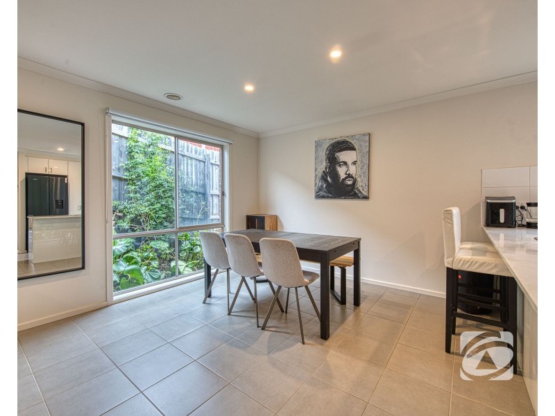 96 Ahern Road, Pakenham VIC 3810