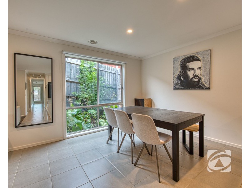 96 Ahern Road, Pakenham VIC 3810
