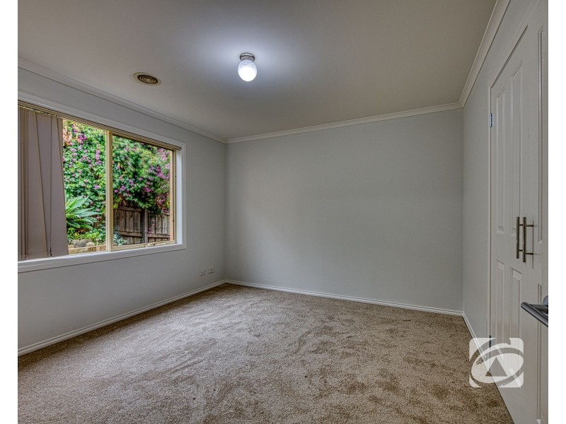 8/40 Army Road, Pakenham VIC 3810