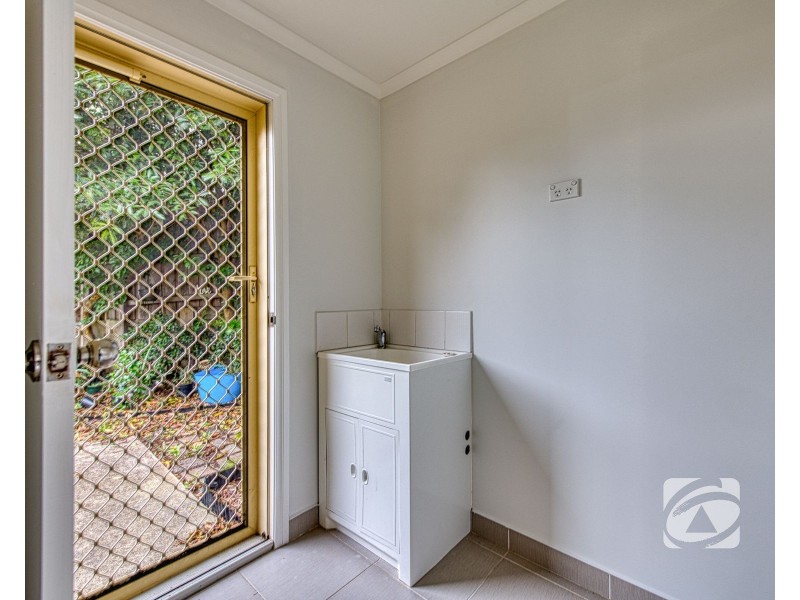 8/40 Army Road, Pakenham VIC 3810