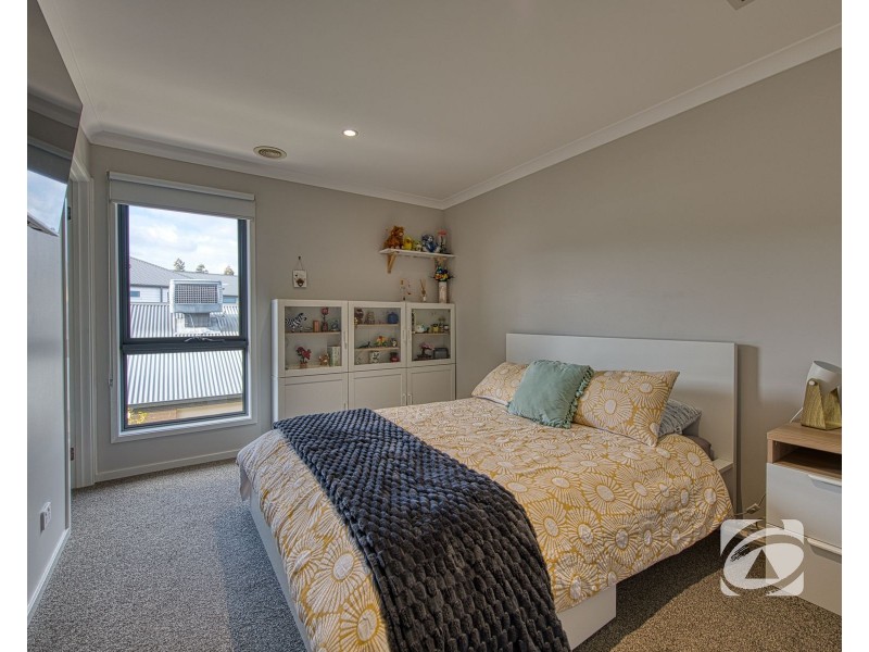 5 Daley Court, Beaconsfield VIC 3807