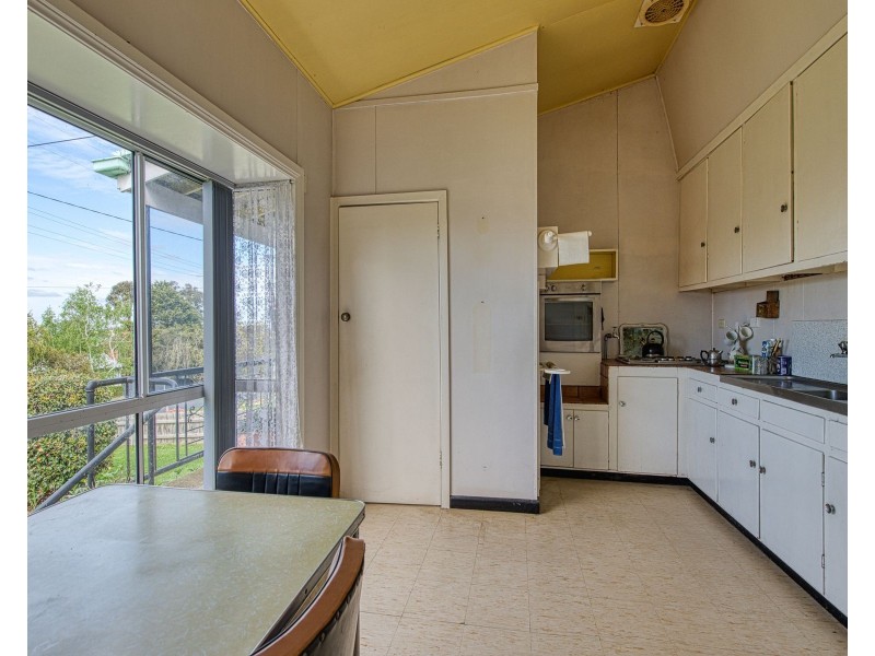 8 Archer Road, Garfield VIC 3814