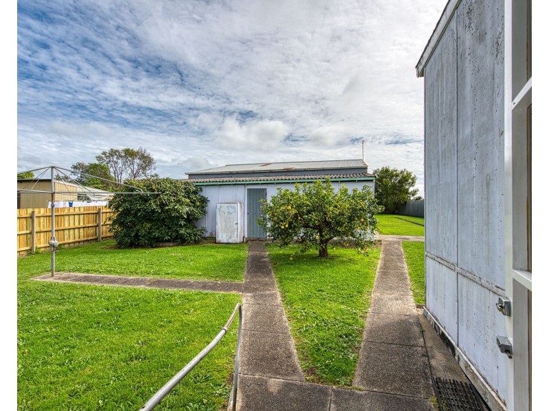 8 Archer Road, Garfield VIC 3814