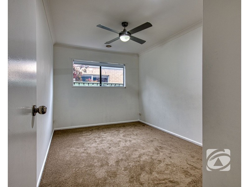 15 Moore Mews, Pakenham VIC 3810