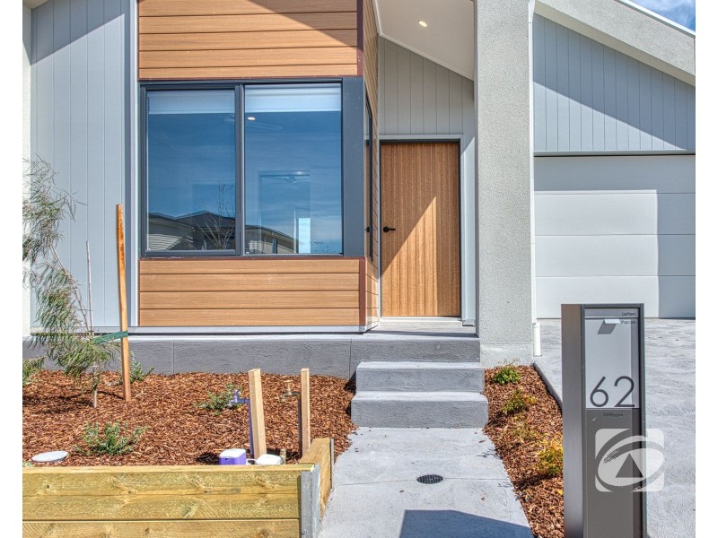 62 Annual Avenue, Pakenham VIC 3810