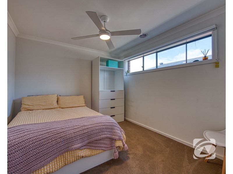 12 Talbot Drive, Pakenham VIC 3810