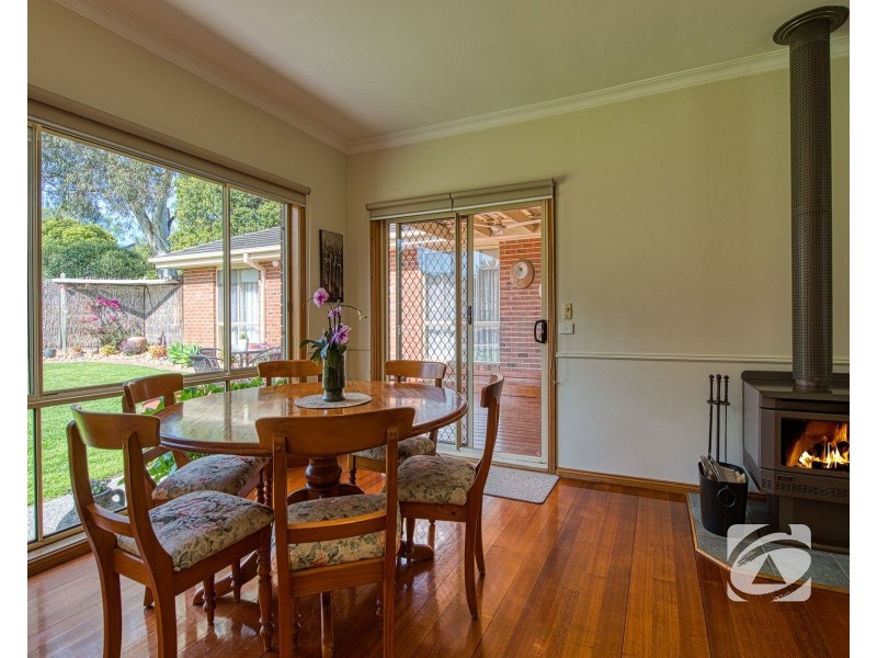 51-53 Warren Park Place, Narre Warren South VIC 3805