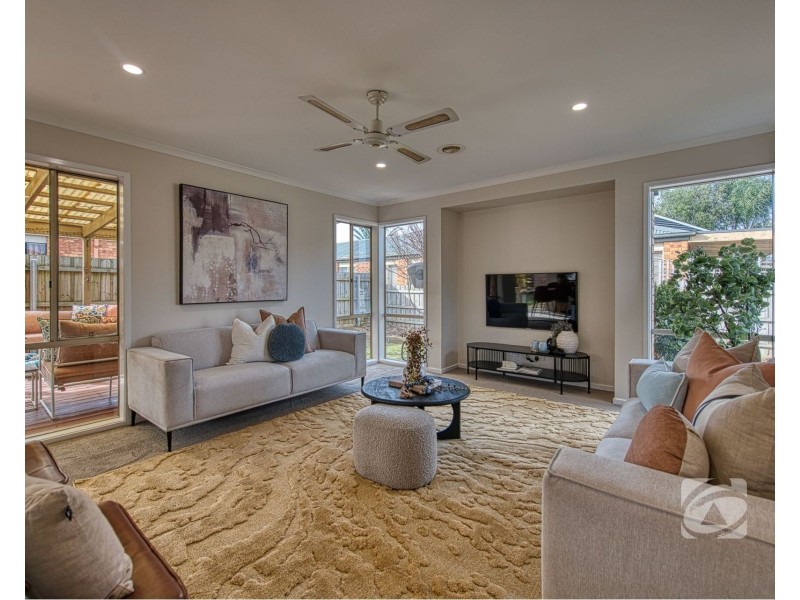 3 Gilmore Street, Pakenham VIC 3810