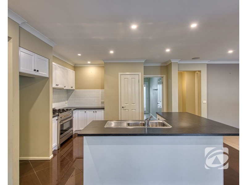 41 Murchison Link, Pakenham VIC 3810