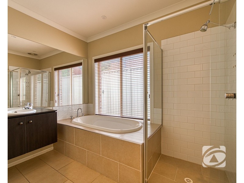 41 Murchison Link, Pakenham VIC 3810