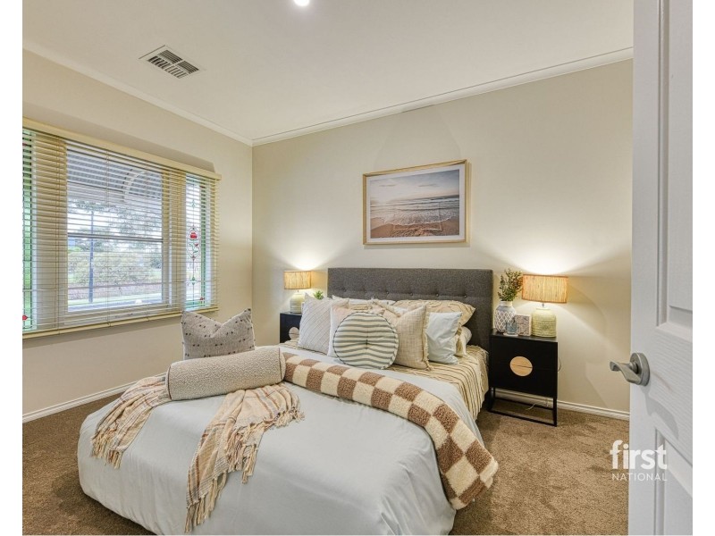 20 Laurina Link, Pakenham VIC 3810