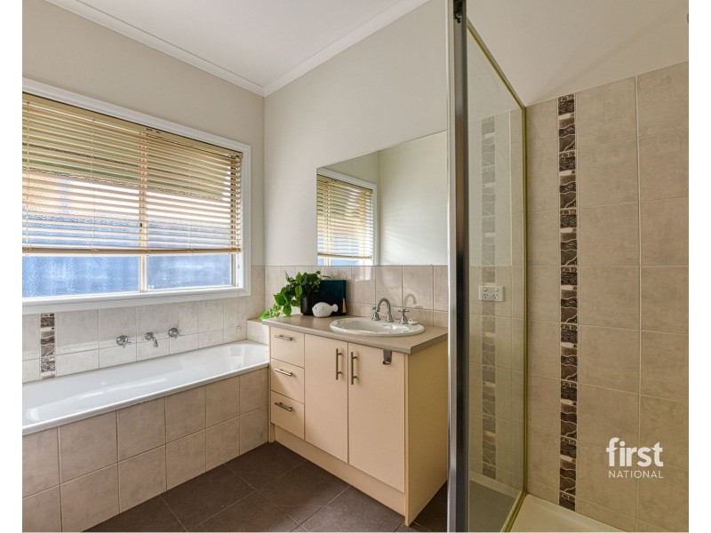 20 Laurina Link, Pakenham VIC 3810