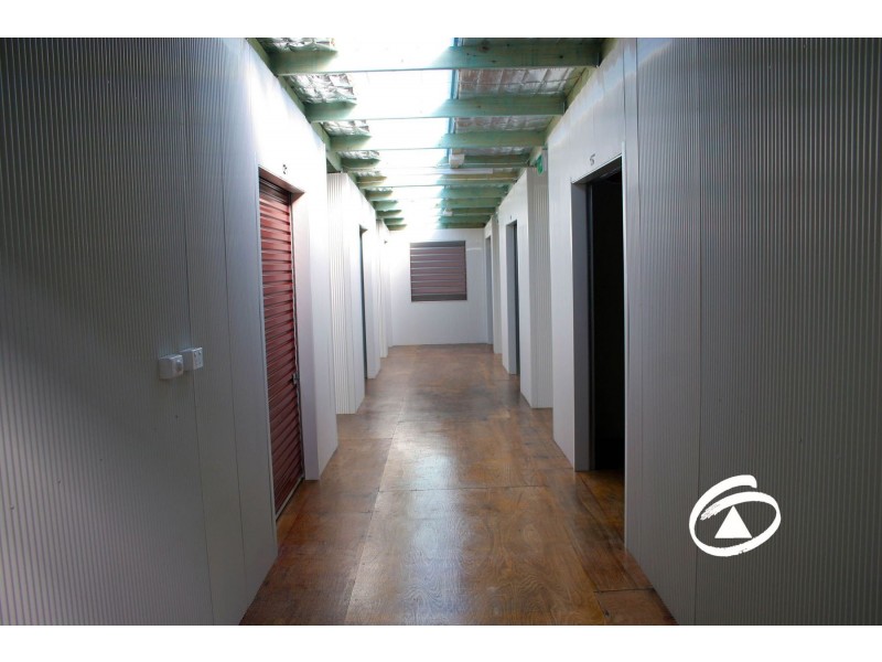 100 Enterprise Avenue, Berwick VIC 3806