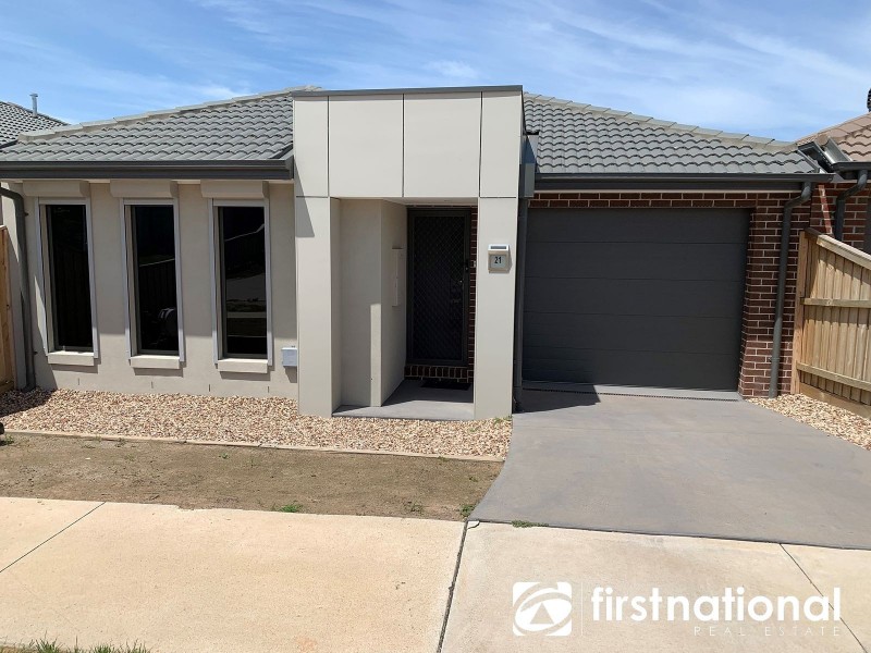 21 Kate Avenue, Hampton Park VIC 3976