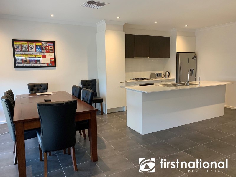 21 Kate Avenue, Hampton Park VIC 3976