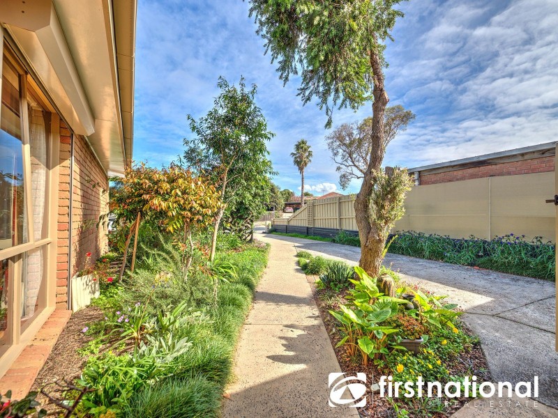 30 Verona Drive, Hampton Park VIC 3976