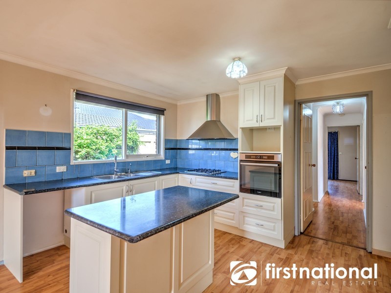 30 Verona Drive, Hampton Park VIC 3976
