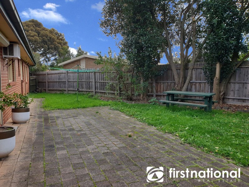 13 Heatherlea Crescent, Narre Warren VIC 3805
