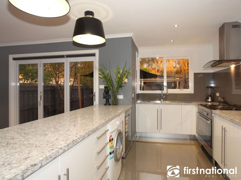 14 Greenridge Avenue, Narre Warren VIC 3805