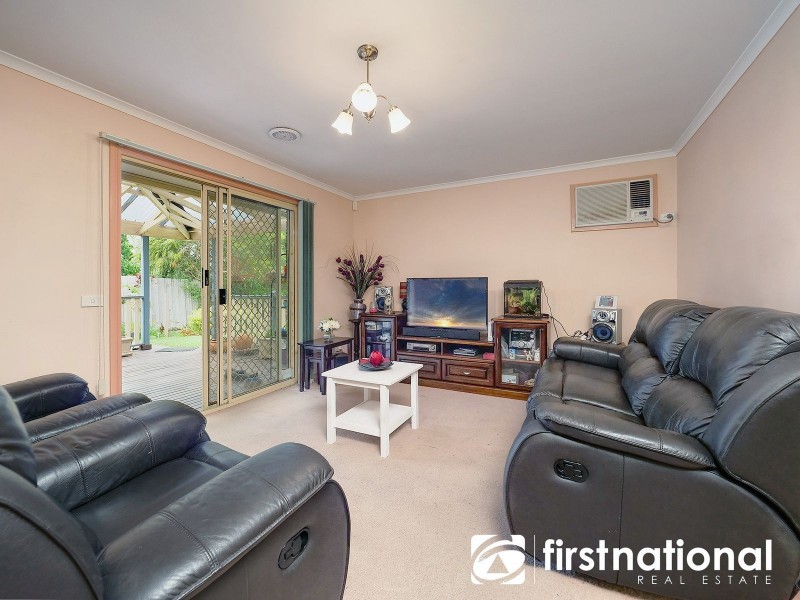 144 Sweeney Drive, Narre Warren VIC 3805