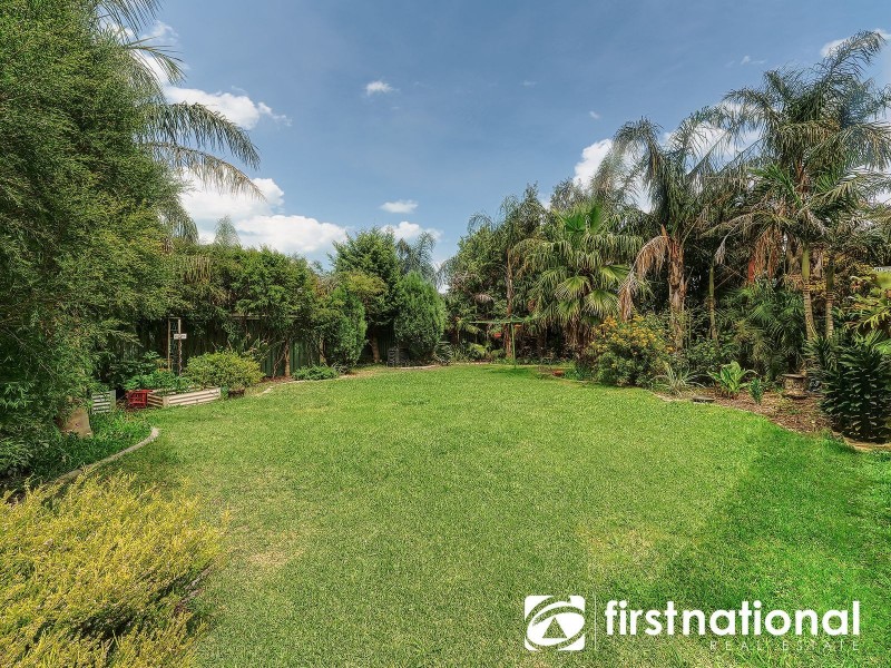 144 Sweeney Drive, Narre Warren VIC 3805