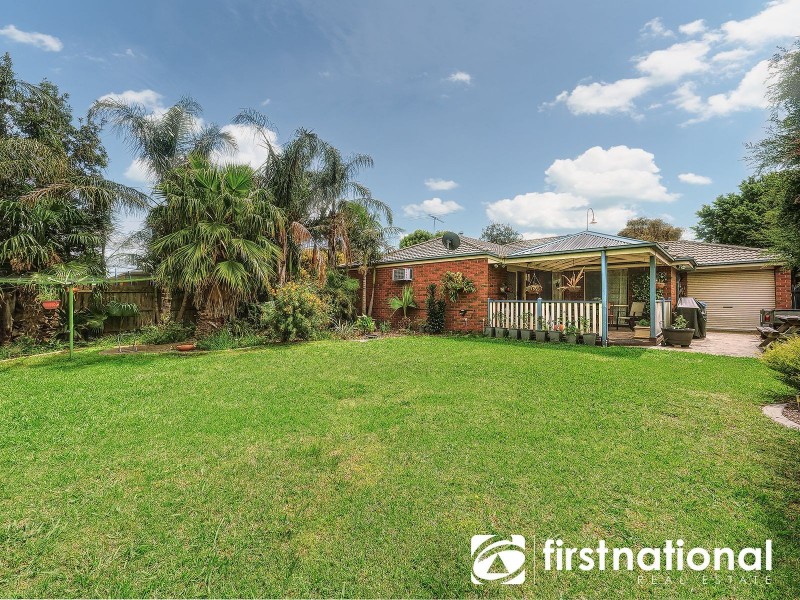 144 Sweeney Drive, Narre Warren VIC 3805