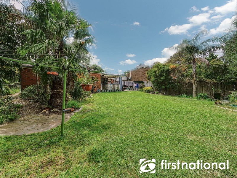 144 Sweeney Drive, Narre Warren VIC 3805